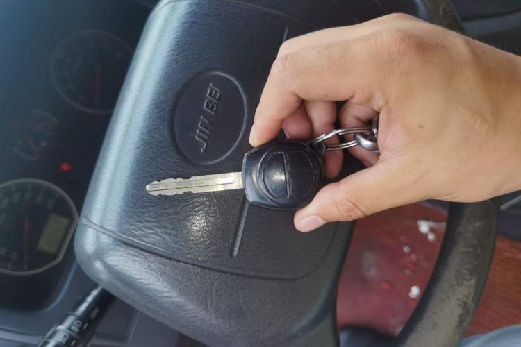 Used Jinbei Express 2017 2.0L Standard Version V19 Vehicle Key