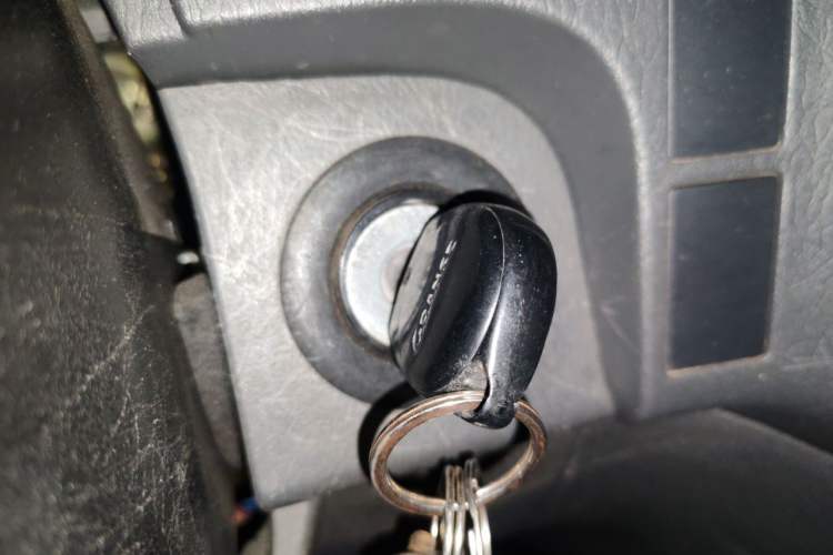 Used Jinbei Express 2017 2.0L Comfort Version V19 Vehicle Key