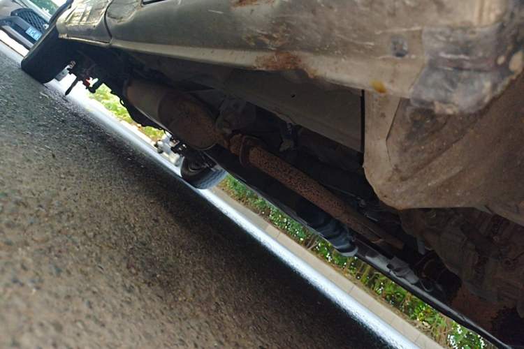 Used Jinbei Express 2017 2.0L Standard Version V19 Chassis Front Right