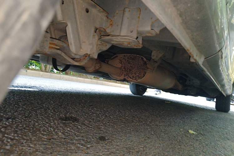 Used Jinbei Express 2017 2.0L Standard Version V19 Chassis Rear Right