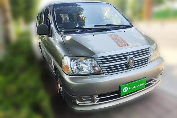Used Jinbei Express 2017 2.0L Standard Version V19 Front Right 45 Deg