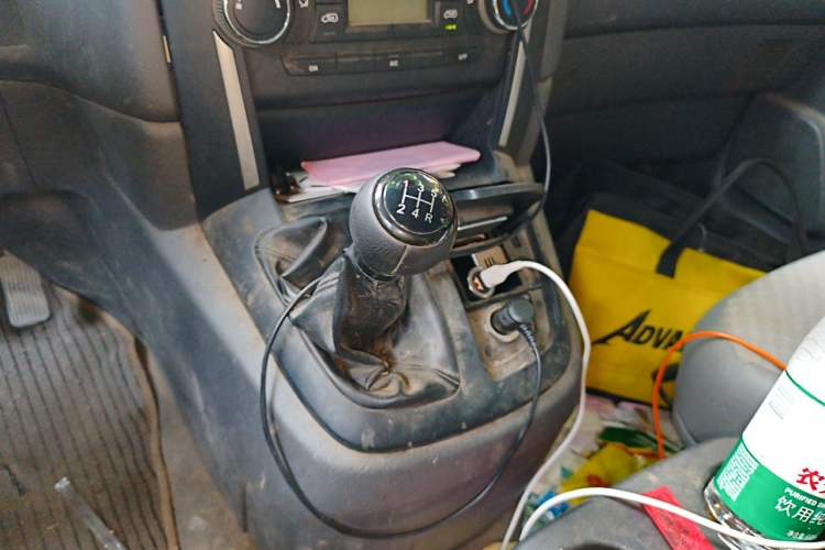 Used Jinbei Express 2017 2.0L Standard Version V19 Gear Lever