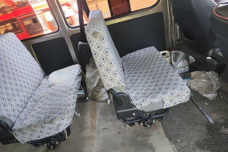 Used Jinbei Express 2017 2.0L Standard Version V19 Left Rear Seat