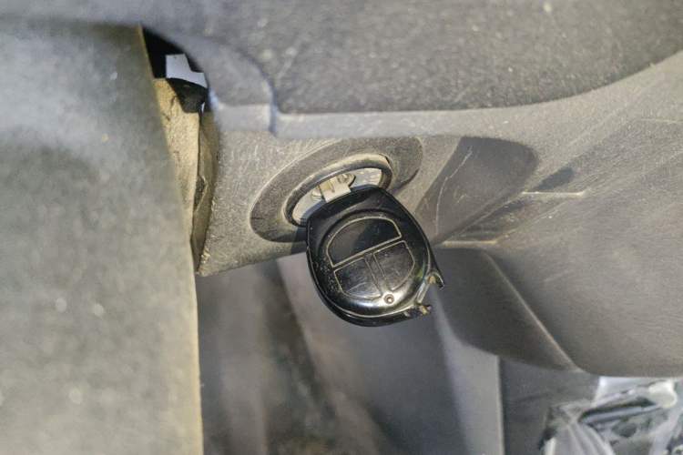 Used Jinbei Express 2017 2.0L Standard Version V19 Vehicle Key