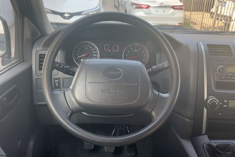 Used Jinbei Express 2018 2.0L Standard Version V19 Steering Wheel