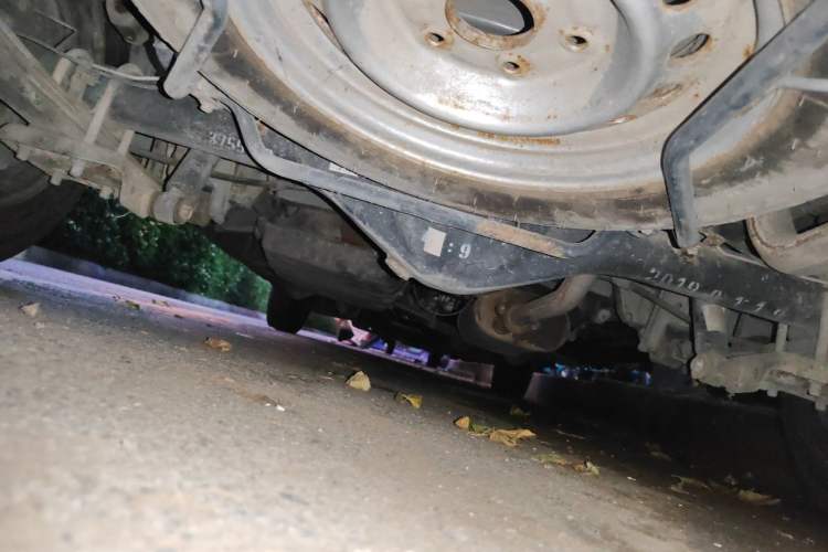 Used Jinbei Express 2018 2.0L Standard Version V19 Chassis Rear