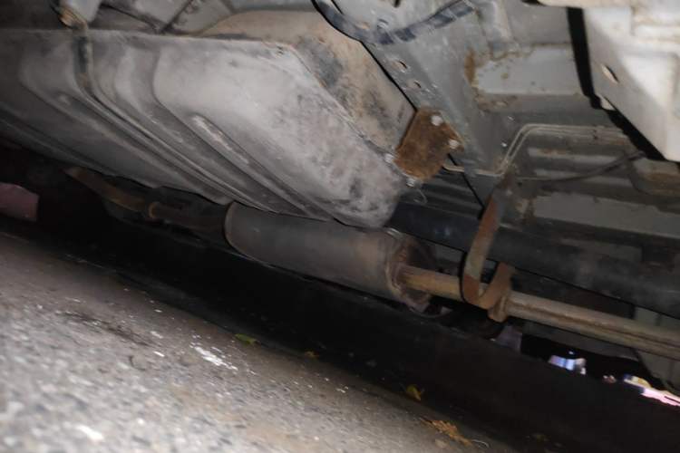 Used Jinbei Express 2018 2.0L Standard Version V19 Chassis Rear Left