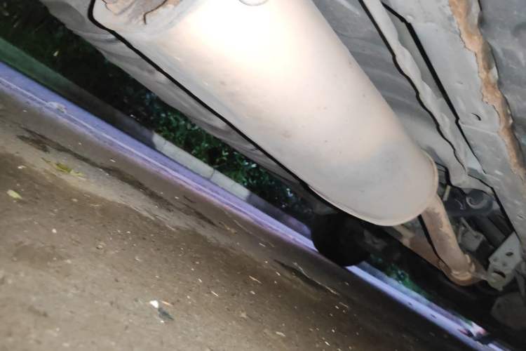 Used Jinbei Express 2018 2.0L Standard Version V19 Chassis Rear Right