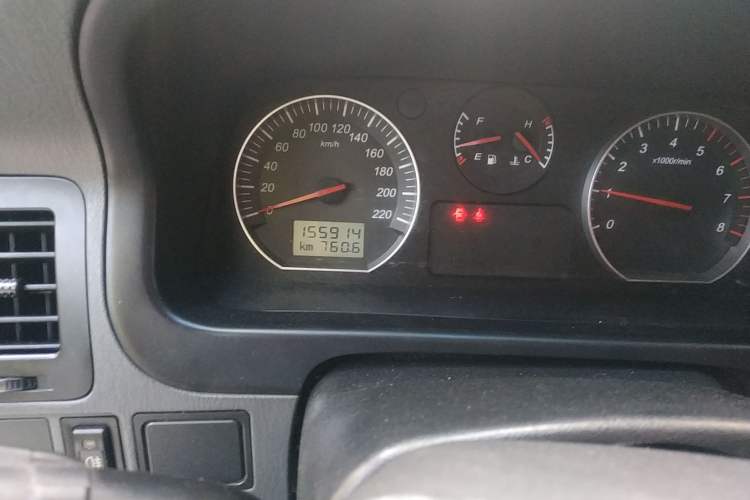 Used Jinbei Express 2018 2.0L Standard Version V19 Odometer Close Up