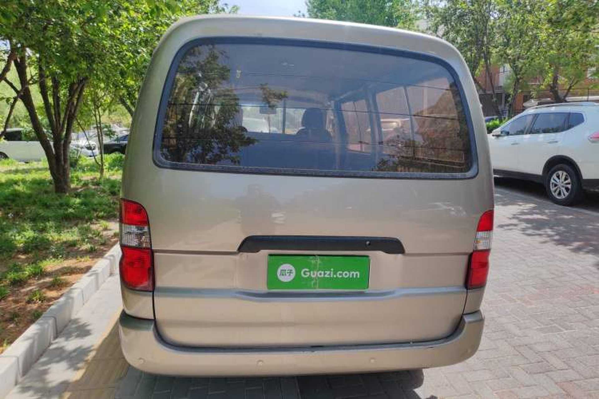 Used Jinbei Express 2018 2.0L Standard Version V19 Trunk