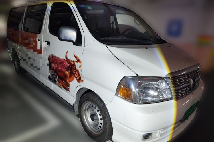 Used Jinbei Express 2018 2.0L Comfort Version V19 Front Right 45 Deg