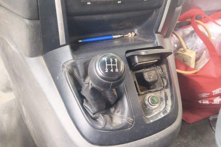 Used Jinbei Express 2018 2.0L Standard Version V19 Gear Lever