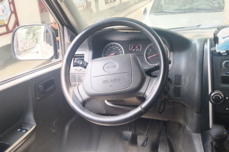 Used Jinbei Express 2018 2.0L Standard Version V19 Steering Wheel