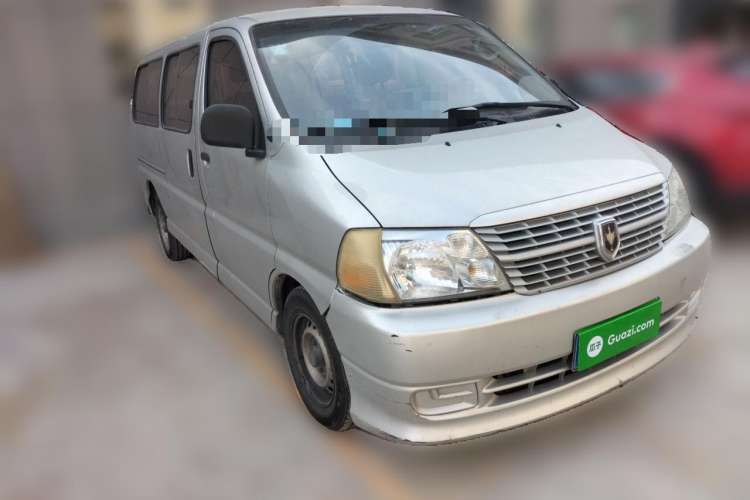 Used Jinbei Express 2018 2.0L Standard Version V19 Front Right 45 Deg