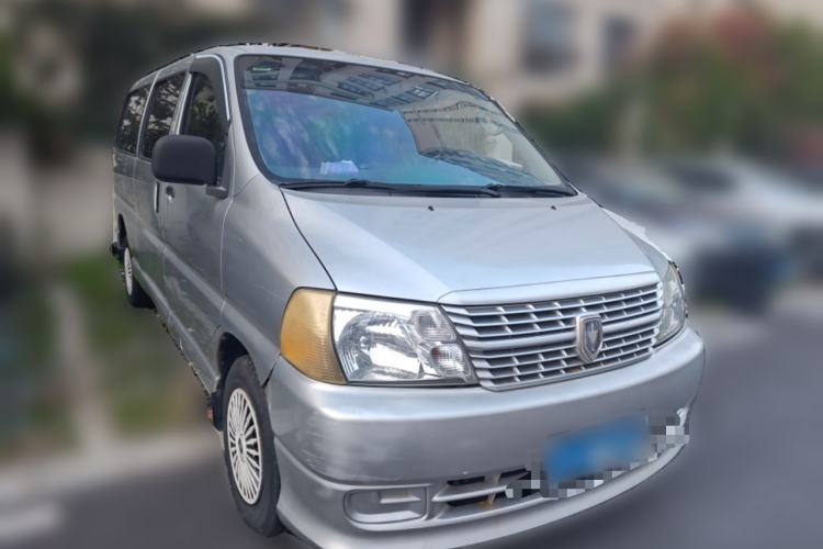Used Jinbei Express 2018 2.0L Standard Version V19 Front Right 45 Deg