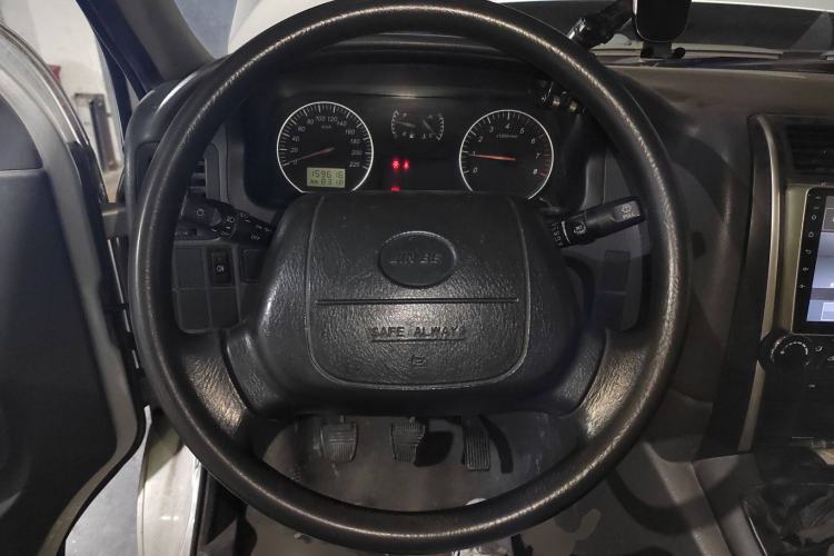 Used Jinbei Express 2018 2.0L Standard Version V19 Steering Wheel
