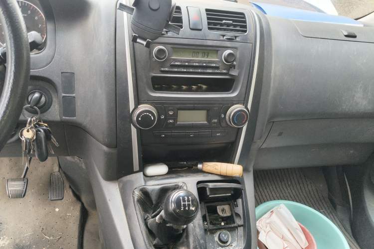Used Jinbei Express 2018 2.0L Standard Version V19 Audio And AC Panel