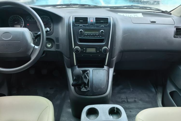 Used Jinbei Express 2018 2.0L Standard Version V19 Center Console