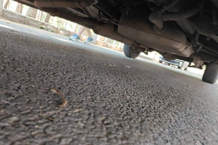 Used Jinbei Express 2018 2.0L Standard Version V19 Chassis Front Left