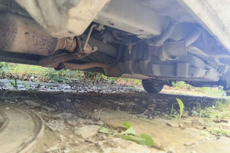 Used Jinbei Express 2018 2.0L Standard Version V19 Chassis Front Left