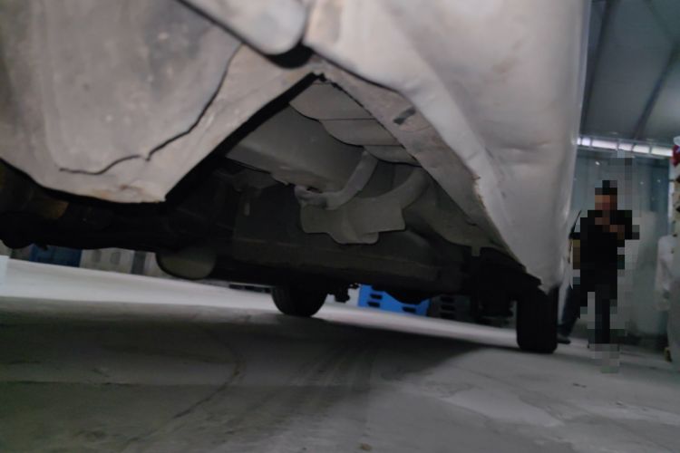 Used Jinbei Express 2018 2.0L Standard Version V19 Chassis Front Left