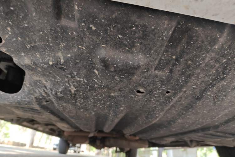 Used Jinbei Express 2018 2.0L Standard Version V19 Chassis Front
