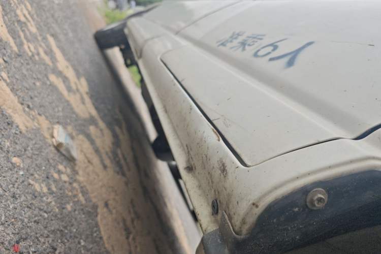 Used Jinbei Express 2018 2.0L Standard Version V19 Chassis Front Right
