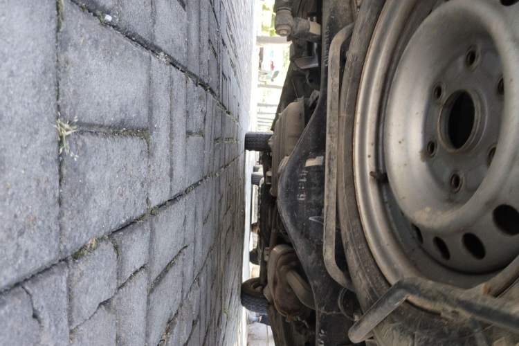 Used Jinbei Express 2018 2.0L Standard Version V19 Chassis Rear