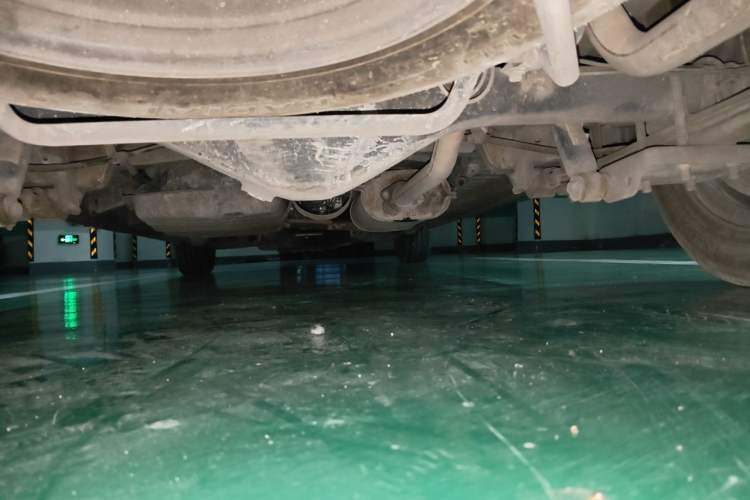 Used Jinbei Express 2018 2.0L Standard Version V19 Chassis Rear
