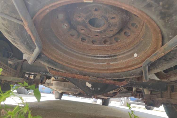 Used Jinbei Express 2018 2.0L Standard Version V19 Chassis Rear