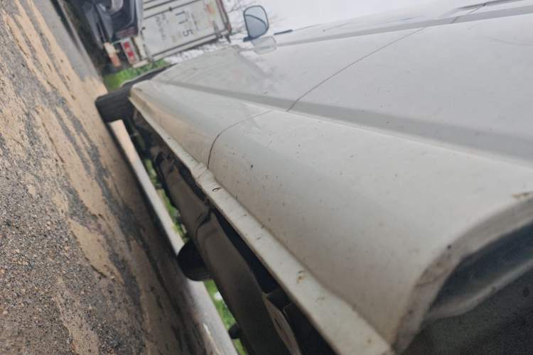 Used Jinbei Express 2018 2.0L Standard Version V19 Chassis Rear Left