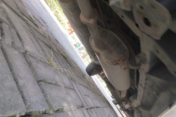 Used Jinbei Express 2018 2.0L Standard Version V19 Chassis Rear Right