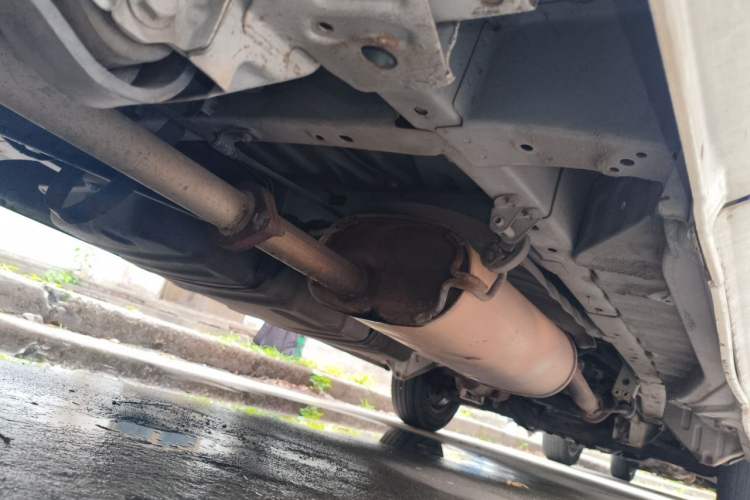 Used Jinbei Express 2018 2.0L Standard Version V19 Chassis Rear Right