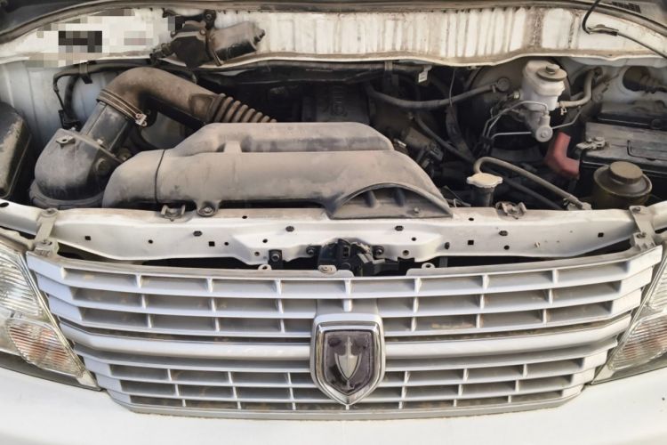 Used Jinbei Express 2018 2.0L Standard Version V19 Engine Bay