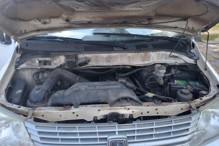 Used Jinbei Express 2018 2.0L Standard Version V19 Engine Bay