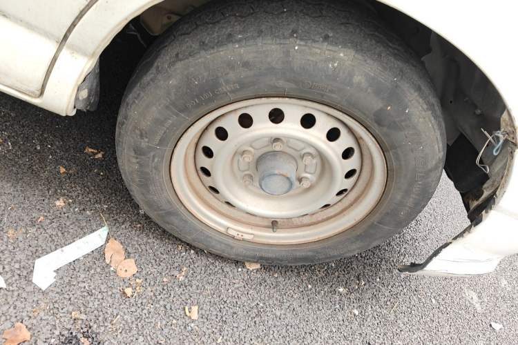 Used Jinbei Express 2018 2.0L Standard Version V19 Exterior 1