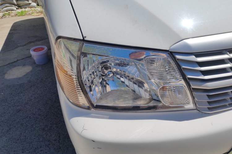 Used Jinbei Express 2018 2.0L Standard Version V19 Exterior 3