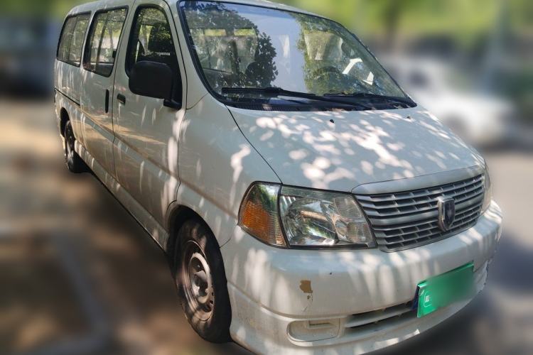 Used Jinbei Express 2018 2.0L Standard Version V19 Front Right 45 Deg