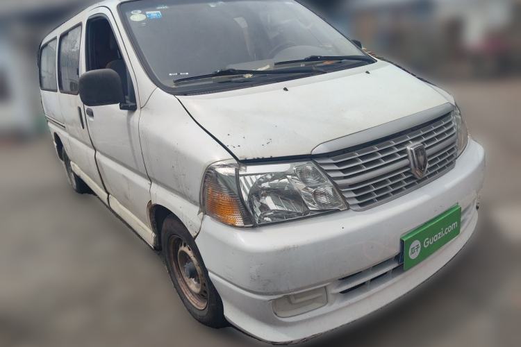 Used Jinbei Express 2018 2.0L Standard Version V19 Front Right 45 Deg