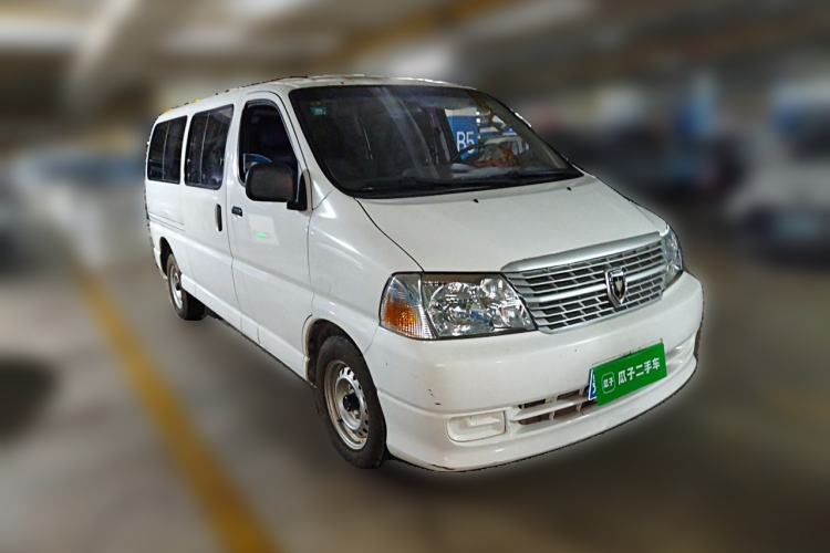 Used Jinbei Express 2018 2.0L Standard Version V19 Front Right 45 Deg