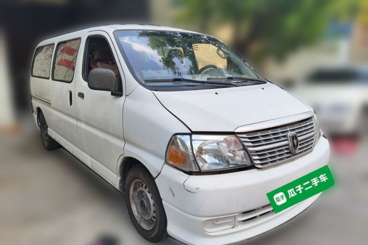 Used Jinbei Express 2018 2.0L Standard Version V19 Front Right 45 Deg