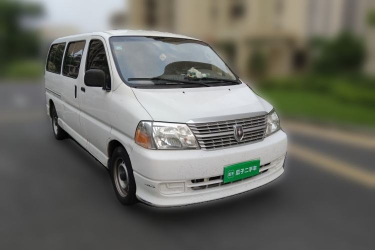 Used Jinbei Express 2018 2.0L Standard Version V19 Front Right 45 Deg