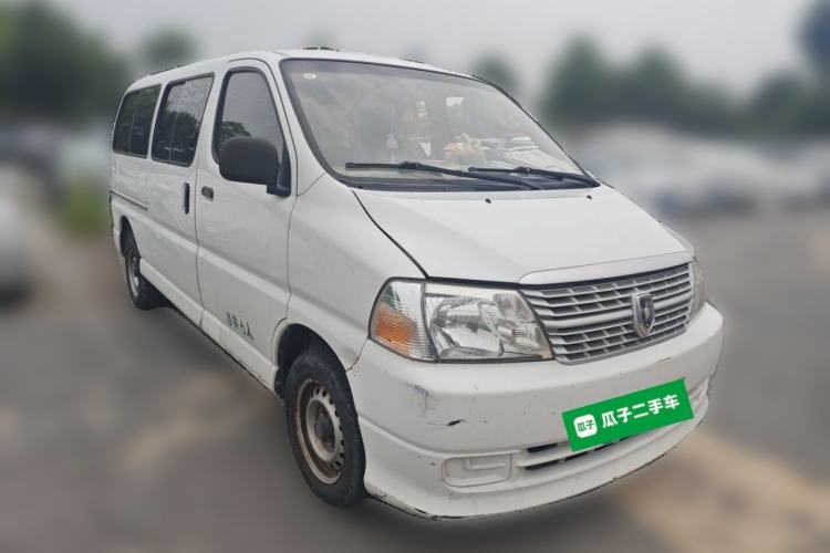 Used Jinbei Express 2018 2.0L Standard Version V19 Front Right 45 Deg