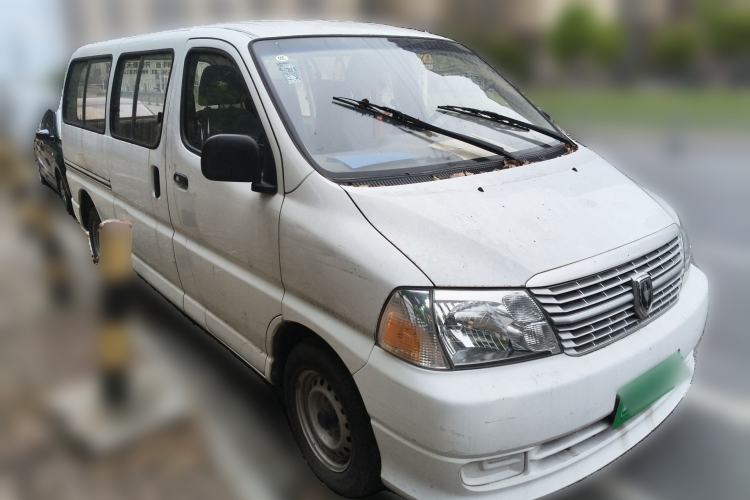 Used Jinbei Express 2018 2.0L Standard Version V19 Front Right 45 Deg