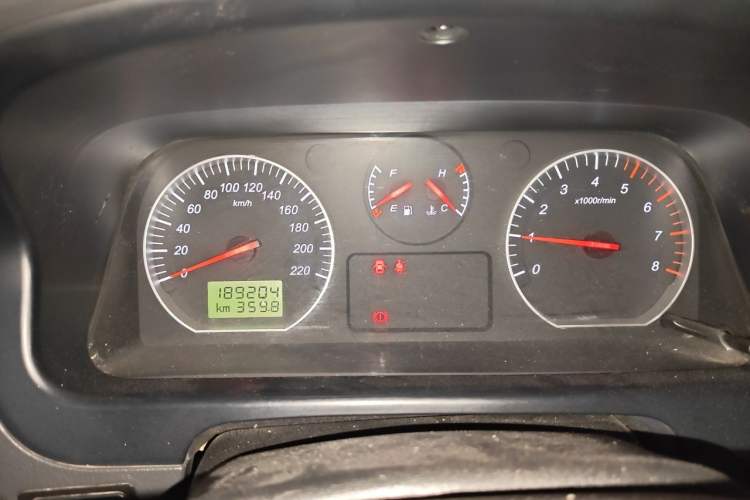 Used Jinbei Express 2018 2.0L Standard Version V19 Instrument Cluster