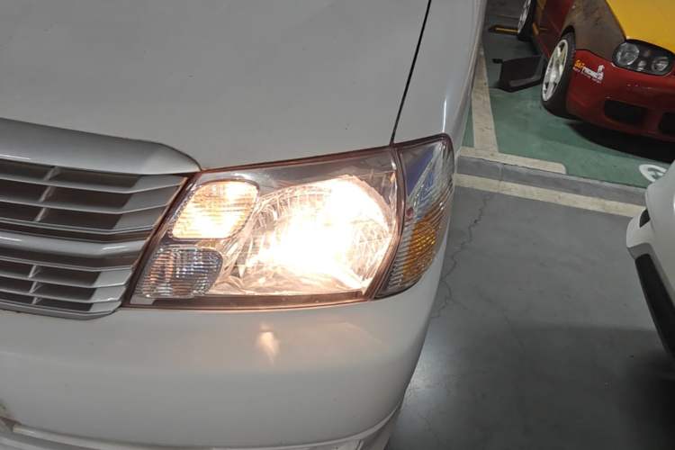 Used Jinbei Express 2018 2.0L Standard Version V19 Left Front Headlight