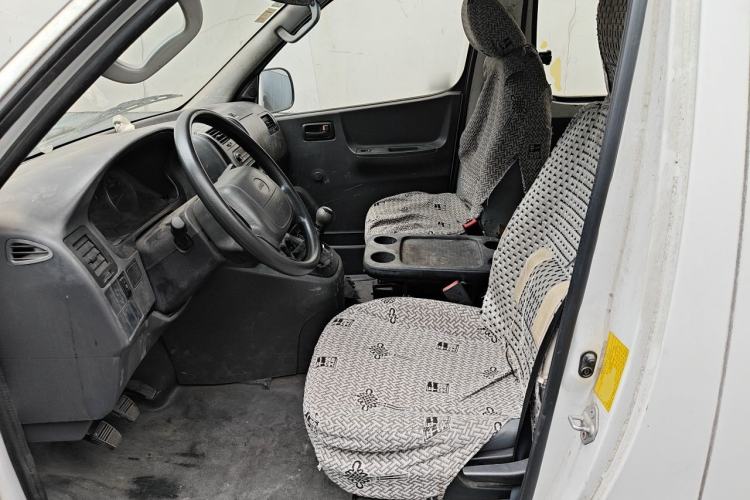 Used Jinbei Express 2018 2.0L Standard Version V19 Left Front Seat