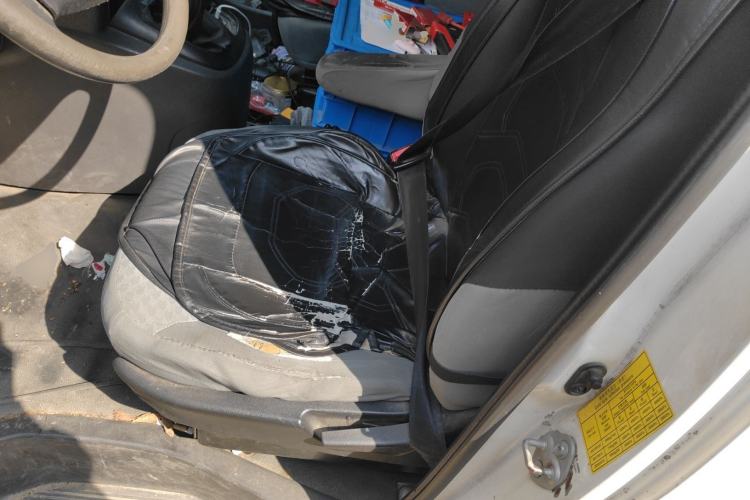 Used Jinbei Express 2018 2.0L Standard Version V19 Left Front Seat