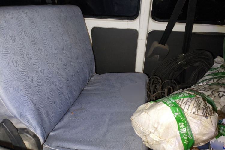 Used Jinbei Express 2018 2.0L Standard Version V19 Left Rear Seat