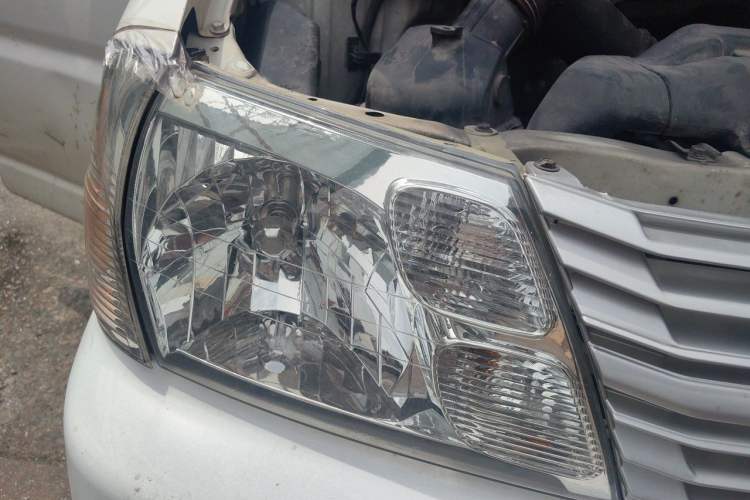 Used Jinbei Express 2018 2.0L Standard Version V19 Right Front Headlight